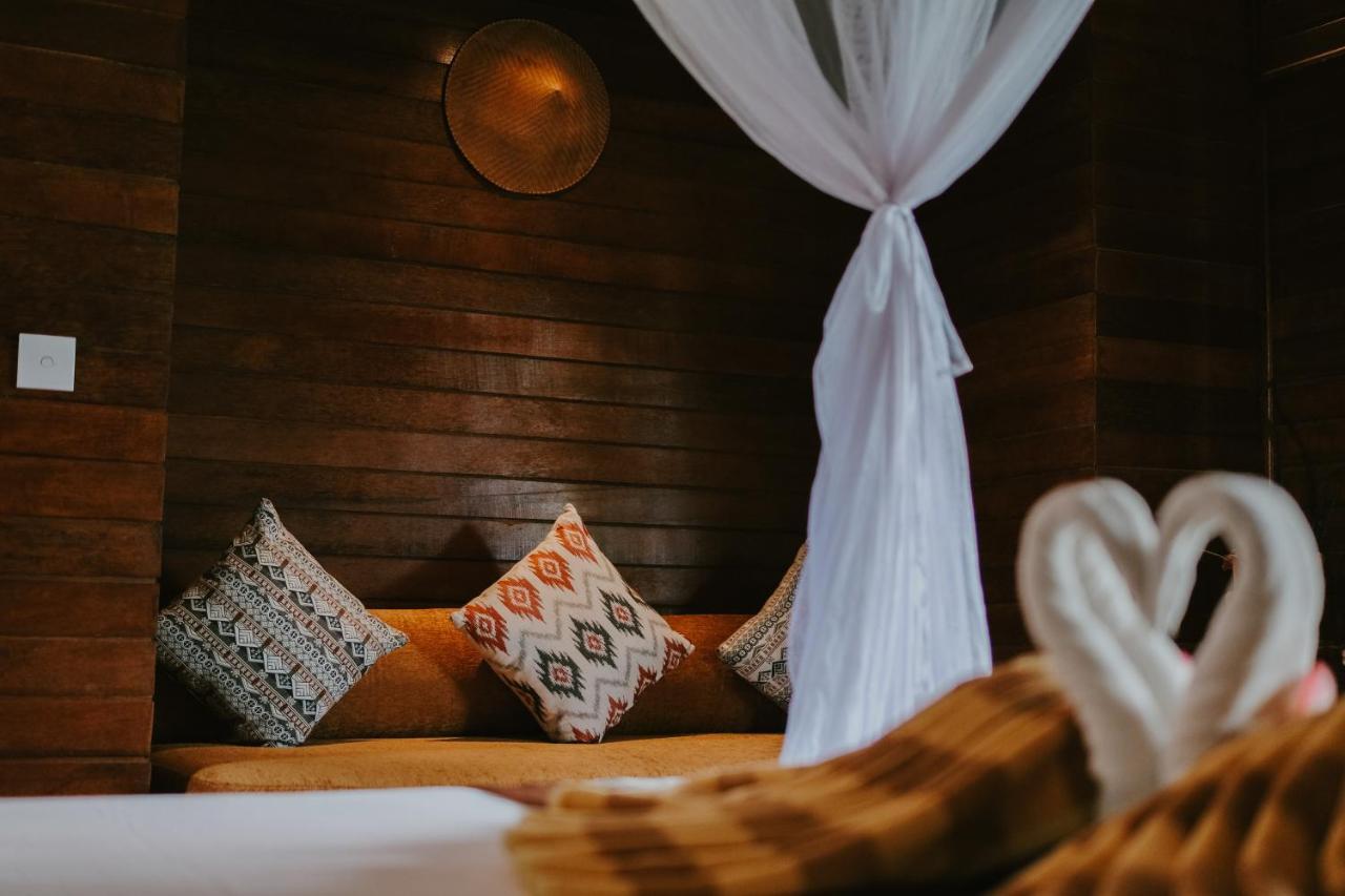 Dini D'Nusa Lembongan Buitenkant foto